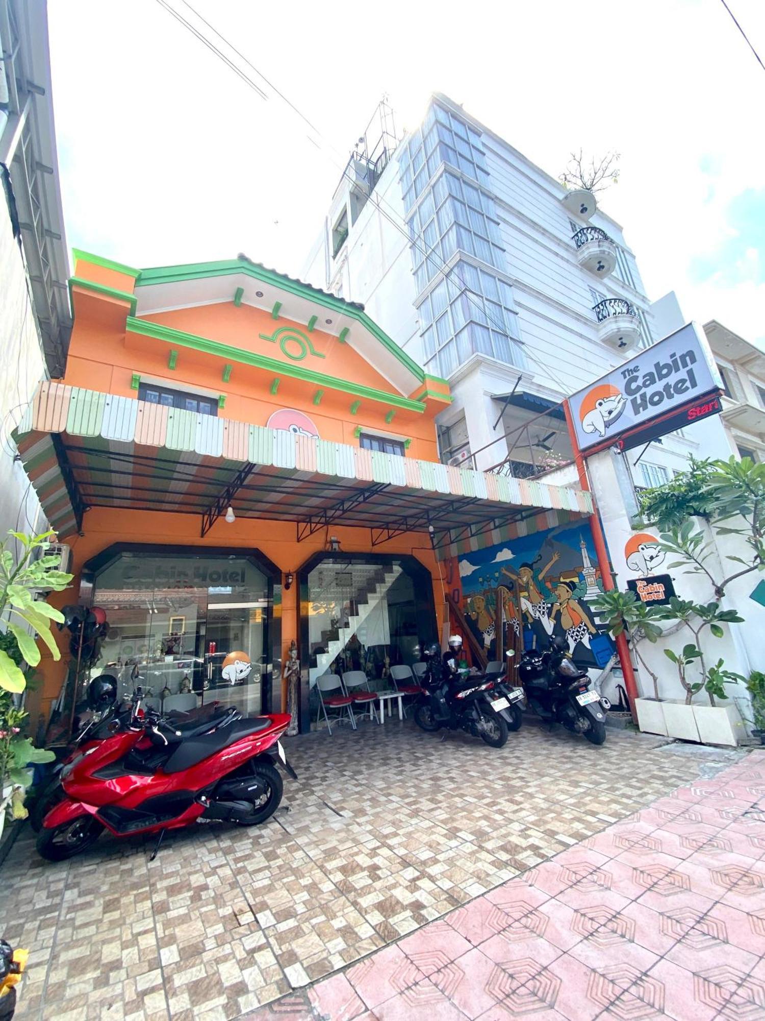 Cabin Hotel Bhayangkara Yogyakarta Ngoại thất bức ảnh