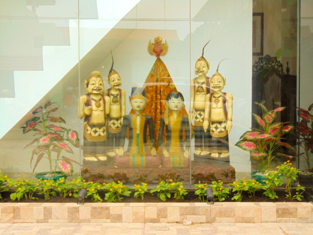 Cabin Hotel Bhayangkara Yogyakarta Ngoại thất bức ảnh
